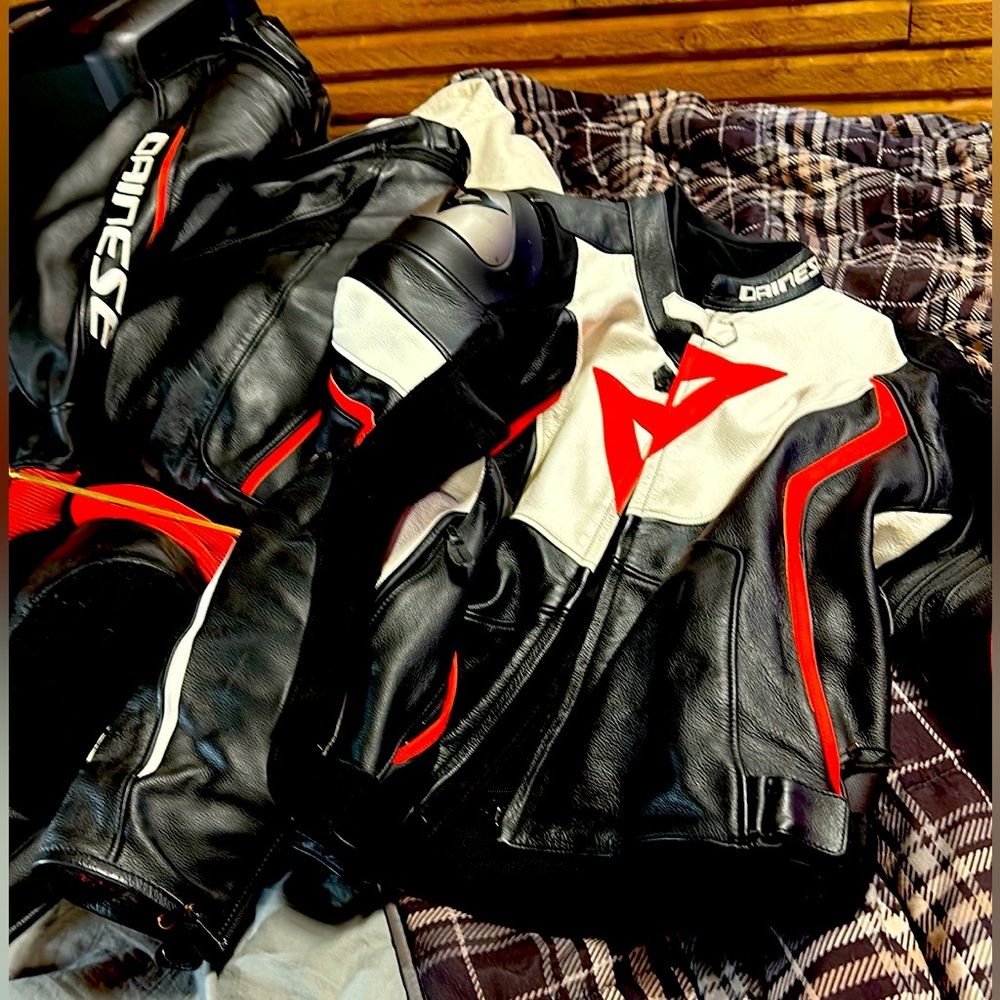 2023 Dainese aero 4 racing suit (62)